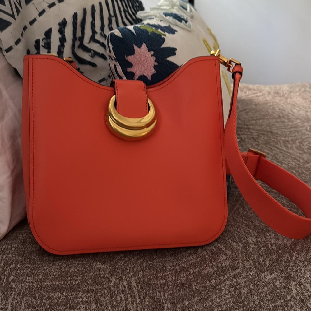 Donna Karan Valley Stream Crossbody